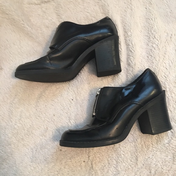 Dolls Kill Shoes - Vintage O-Ring Zipper Platform Mary Jane Style